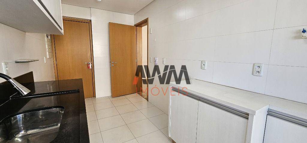 Apartamento para alugar com 3 quartos, 97m² - Foto 14