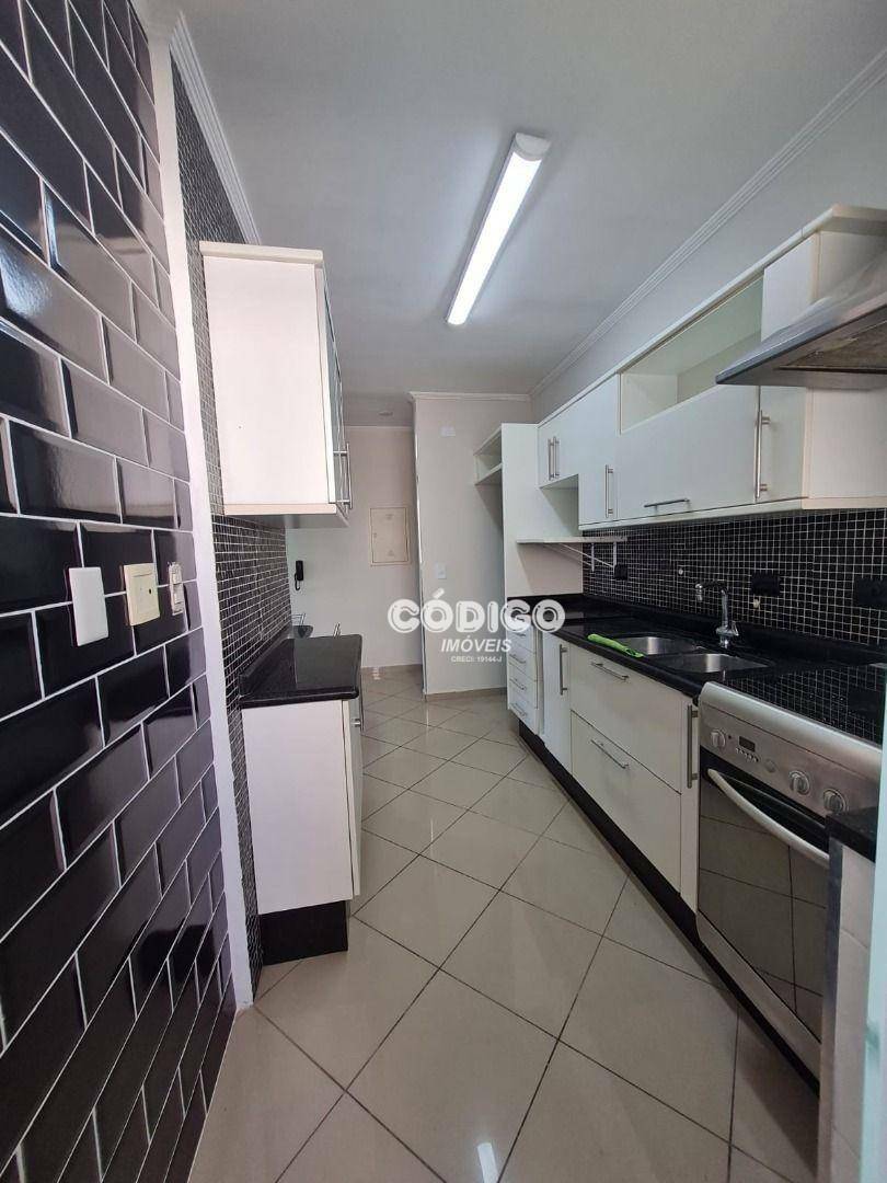 Apartamento à venda e aluguel com 2 quartos, 90m² - Foto 10