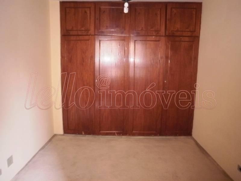 Apartamento para alugar com 3 quartos, 130m² - Foto 10