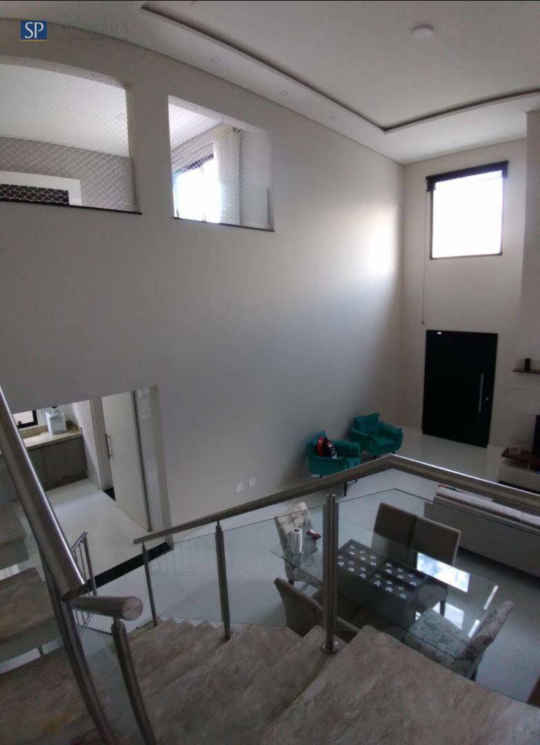 Casa de Condomínio à venda com 4 quartos, 230m² - Foto 15