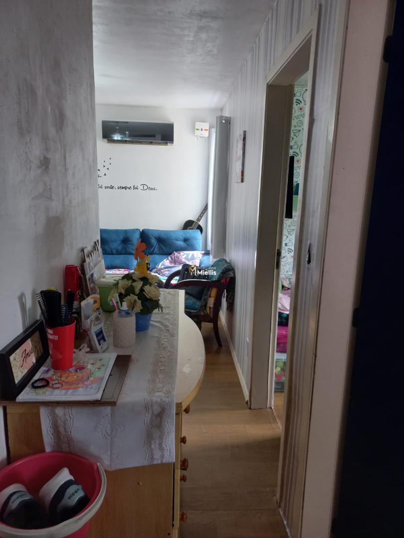 Apartamento à venda com 2 quartos, 38m² - Foto 9