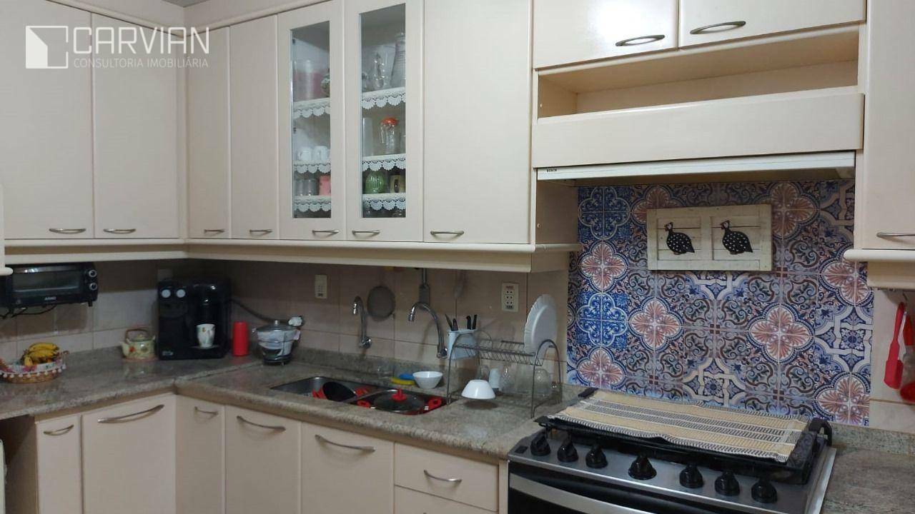 Apartamento à venda com 3 quartos, 133m² - Foto 2