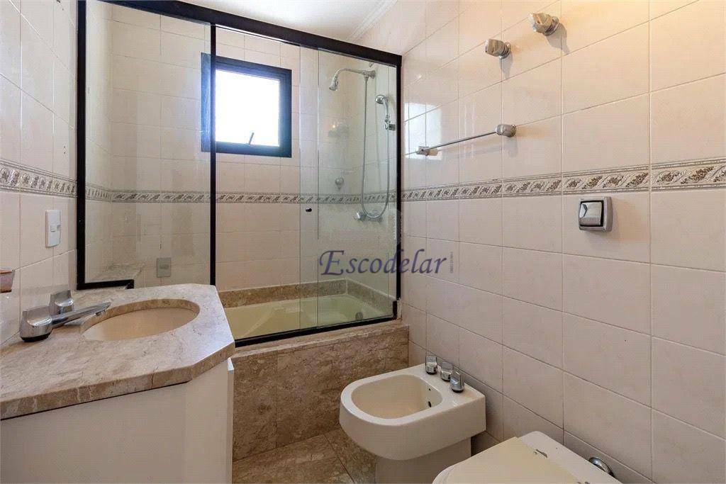 Apartamento à venda com 4 quartos, 214m² - Foto 26