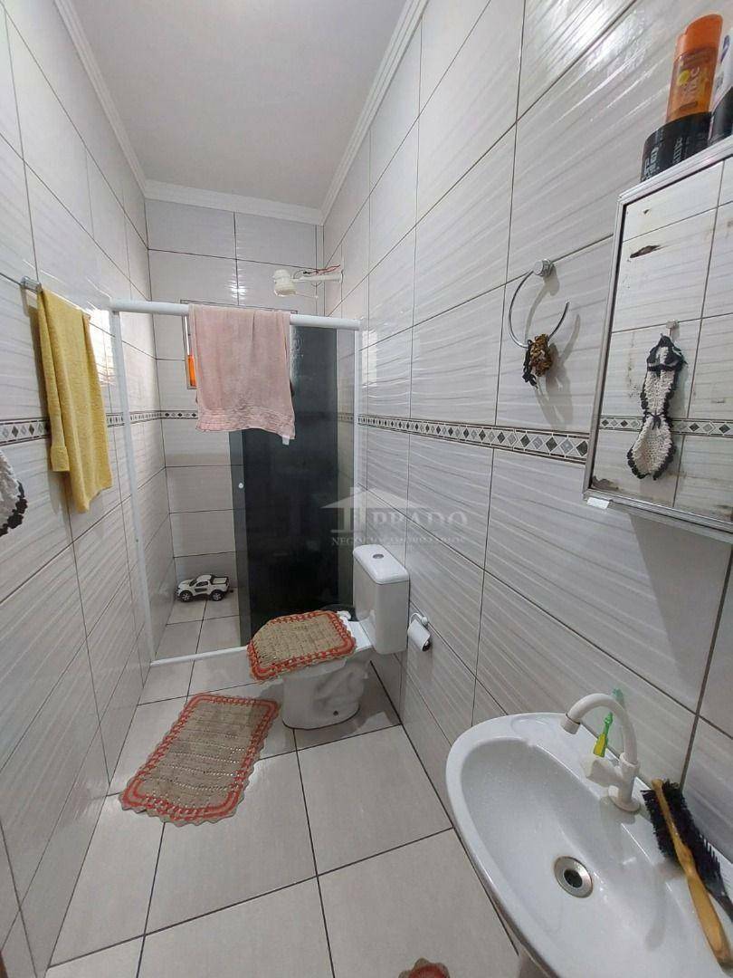 Casa à venda com 2 quartos, 66m² - Foto 6