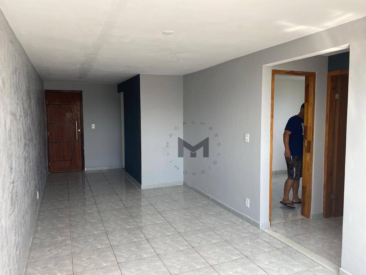 Apartamento à venda com 2 quartos, 56m² - Foto 2