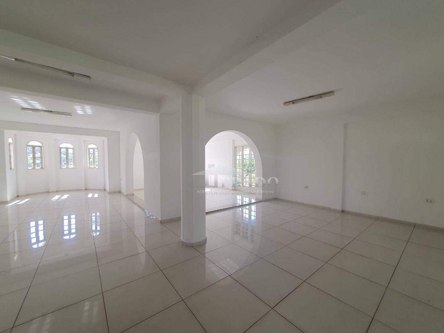 Sobrado para alugar com 5 quartos, 426m² - Foto 10