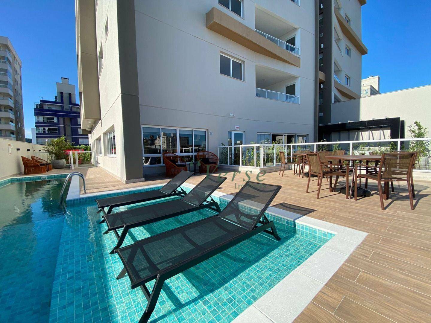 Apartamento à venda com 2 quartos, 77m² - Foto 10