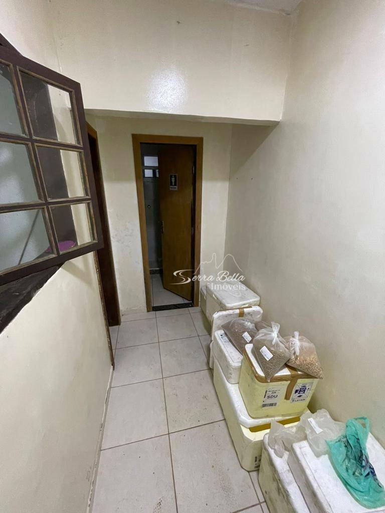 Casa para alugar com 1 quarto, 300m² - Foto 40