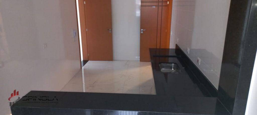 Apartamento à venda com 4 quartos, 147m² - Foto 15