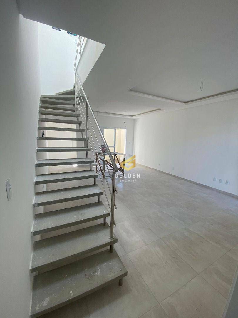 Sobrado à venda com 3 quartos, 95m² - Foto 6