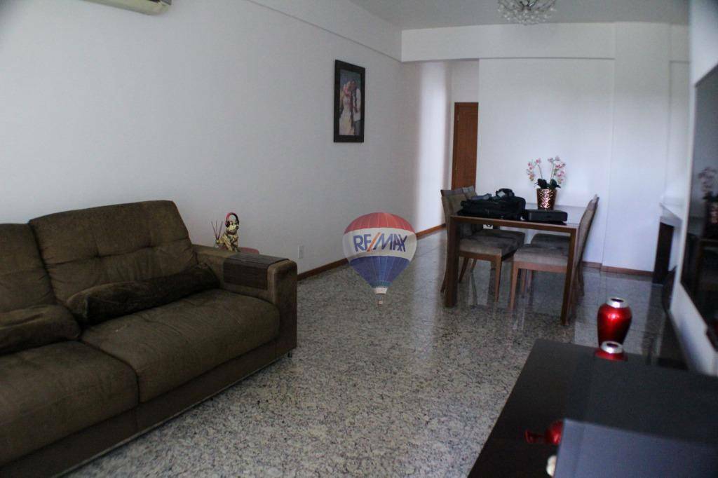 Apartamento à venda com 3 quartos, 96m² - Foto 3