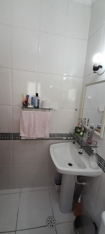 Sobrado à venda com 2 quartos, 65m² - Foto 24