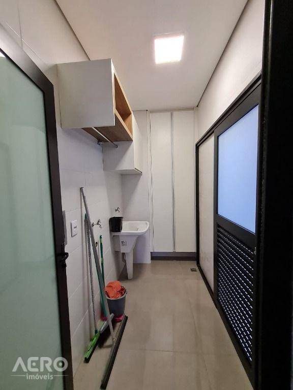 Casa de Condomínio à venda com 3 quartos, 300m² - Foto 19