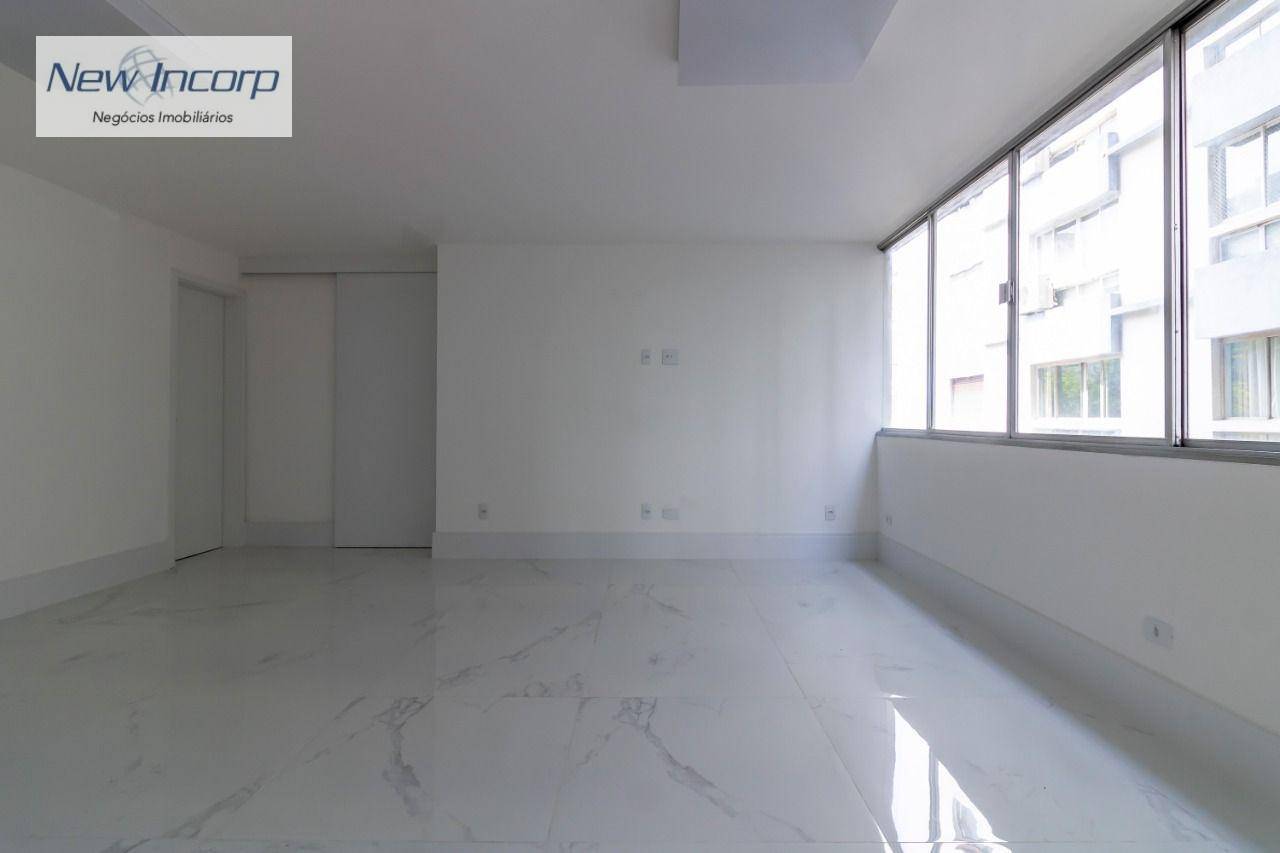 Apartamento à venda com 4 quartos, 170m² - Foto 1