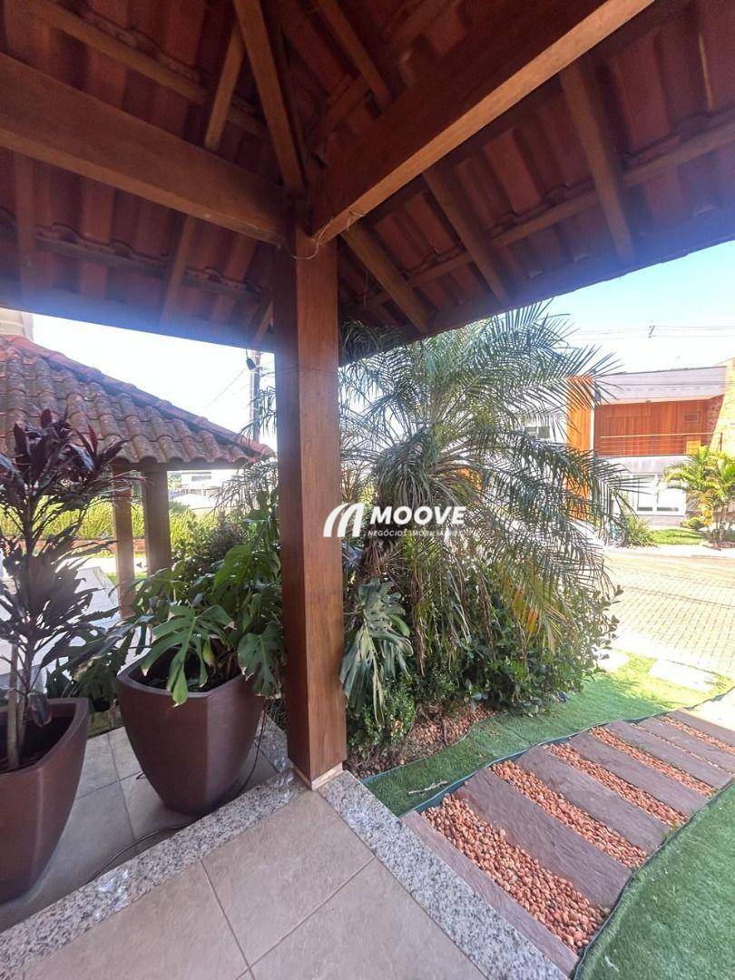 Sobrado, 3 quartos, 136 m² - Foto 1