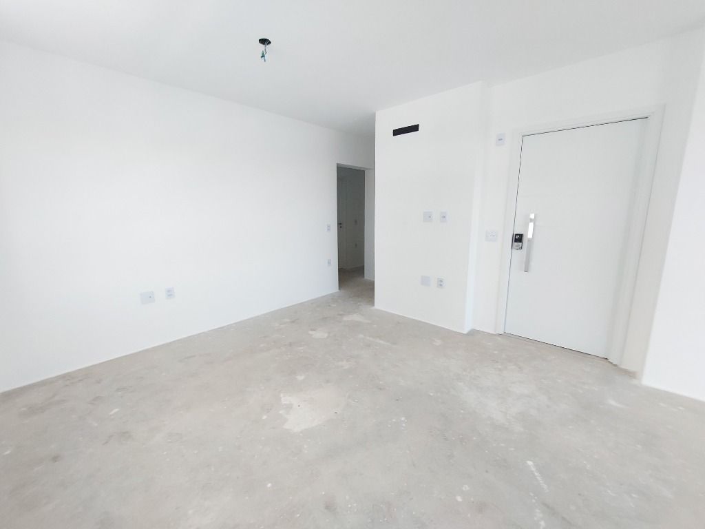 Apartamento à venda com 3 quartos, 154m² - Foto 3