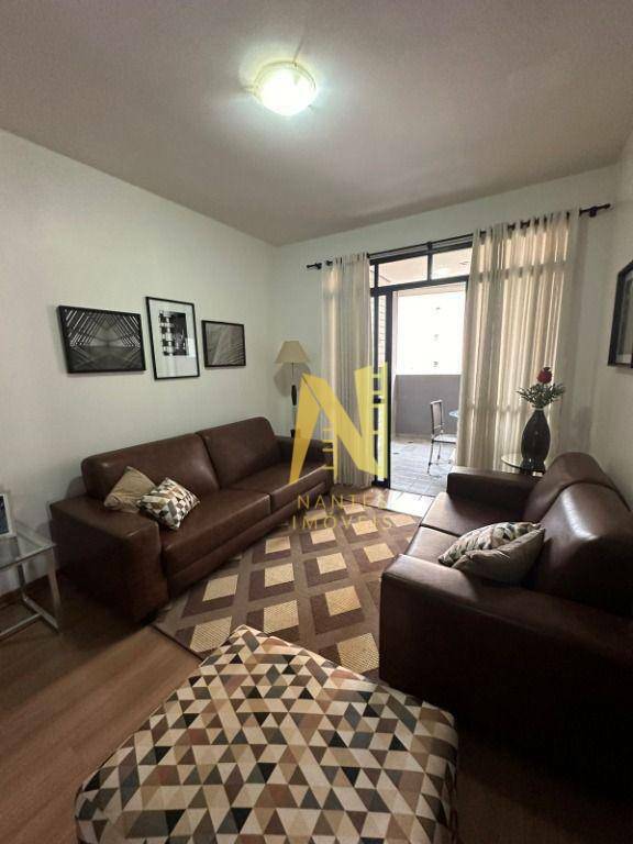 Apartamento à venda com 3 quartos, 123m² - Foto 3