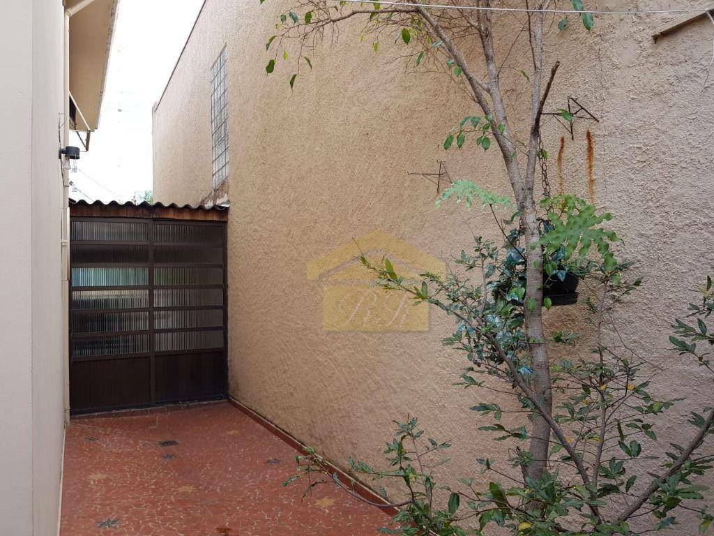 Sobrado à venda com 3 quartos, 182m² - Foto 18