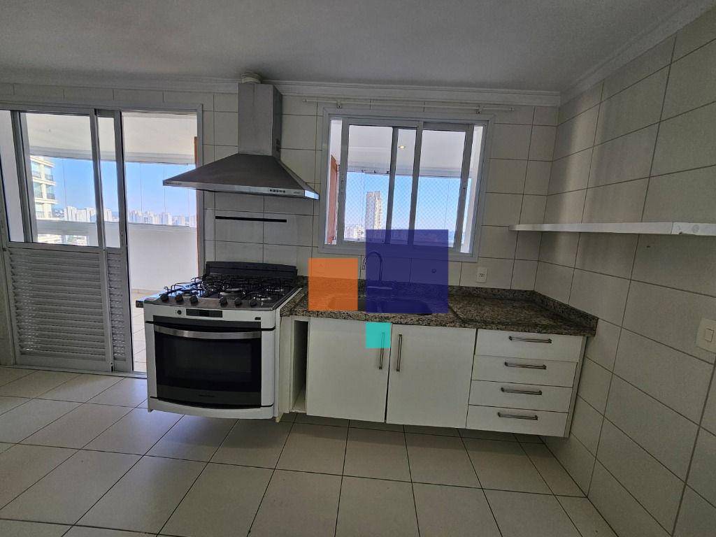 Apartamento para alugar com 4 quartos, 182m² - Foto 4