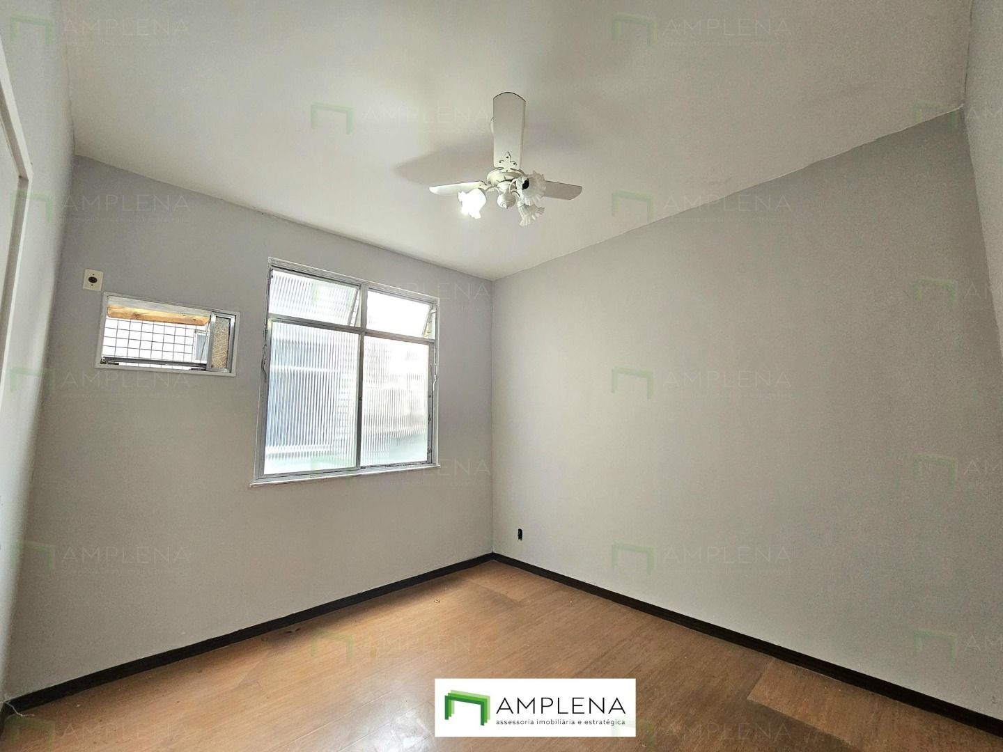 Apartamento à venda com 2 quartos, 40m² - Foto 17