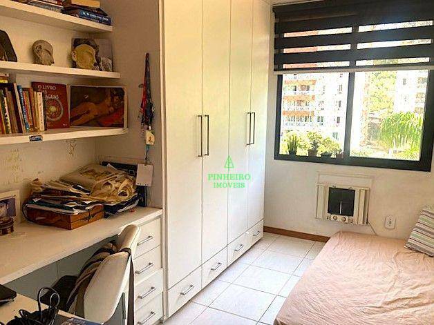 Apartamento à venda com 3 quartos, 105m² - Foto 15