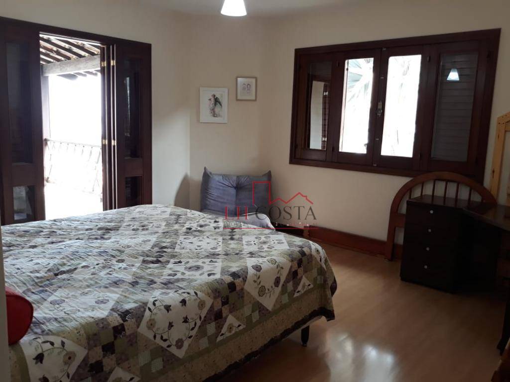 Casa de Condomínio à venda com 4 quartos, 258m² - Foto 19