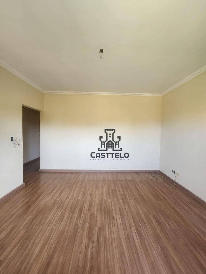 Casa à venda com 3 quartos, 217m² - Foto 35