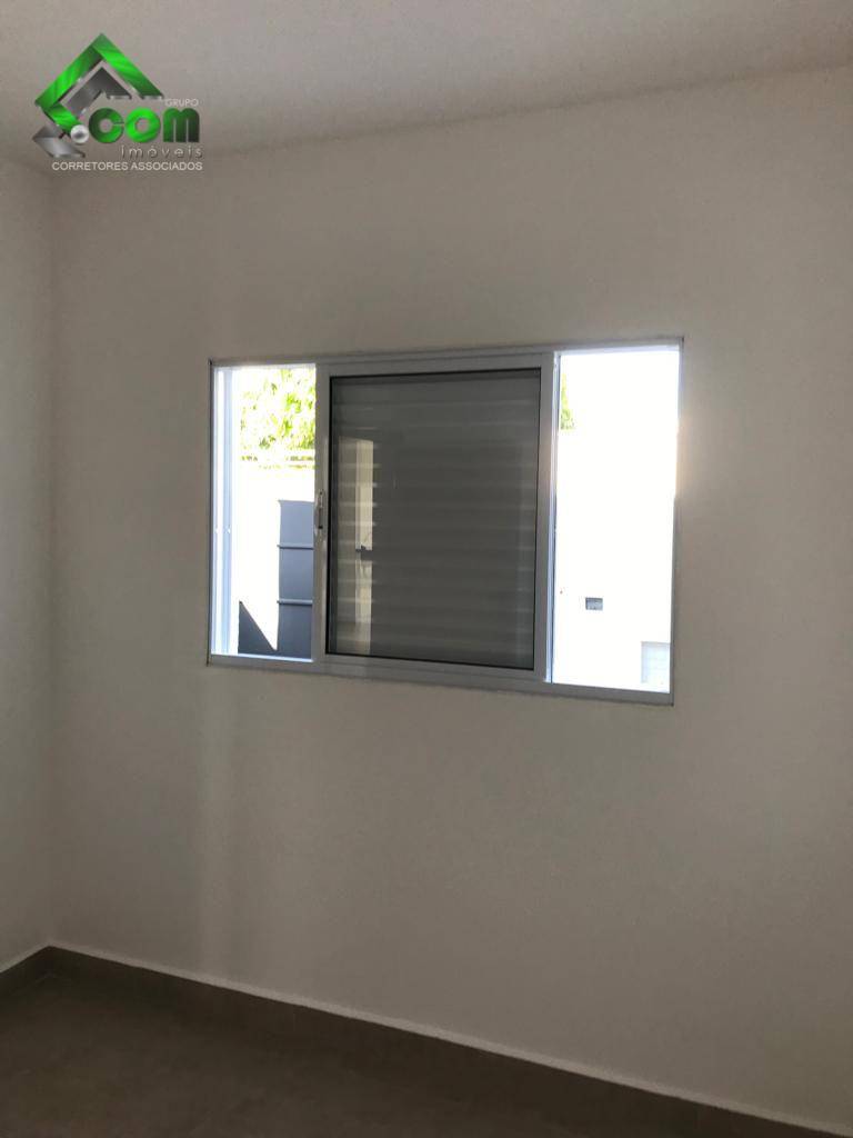 Casa à venda com 3 quartos, 97m² - Foto 7