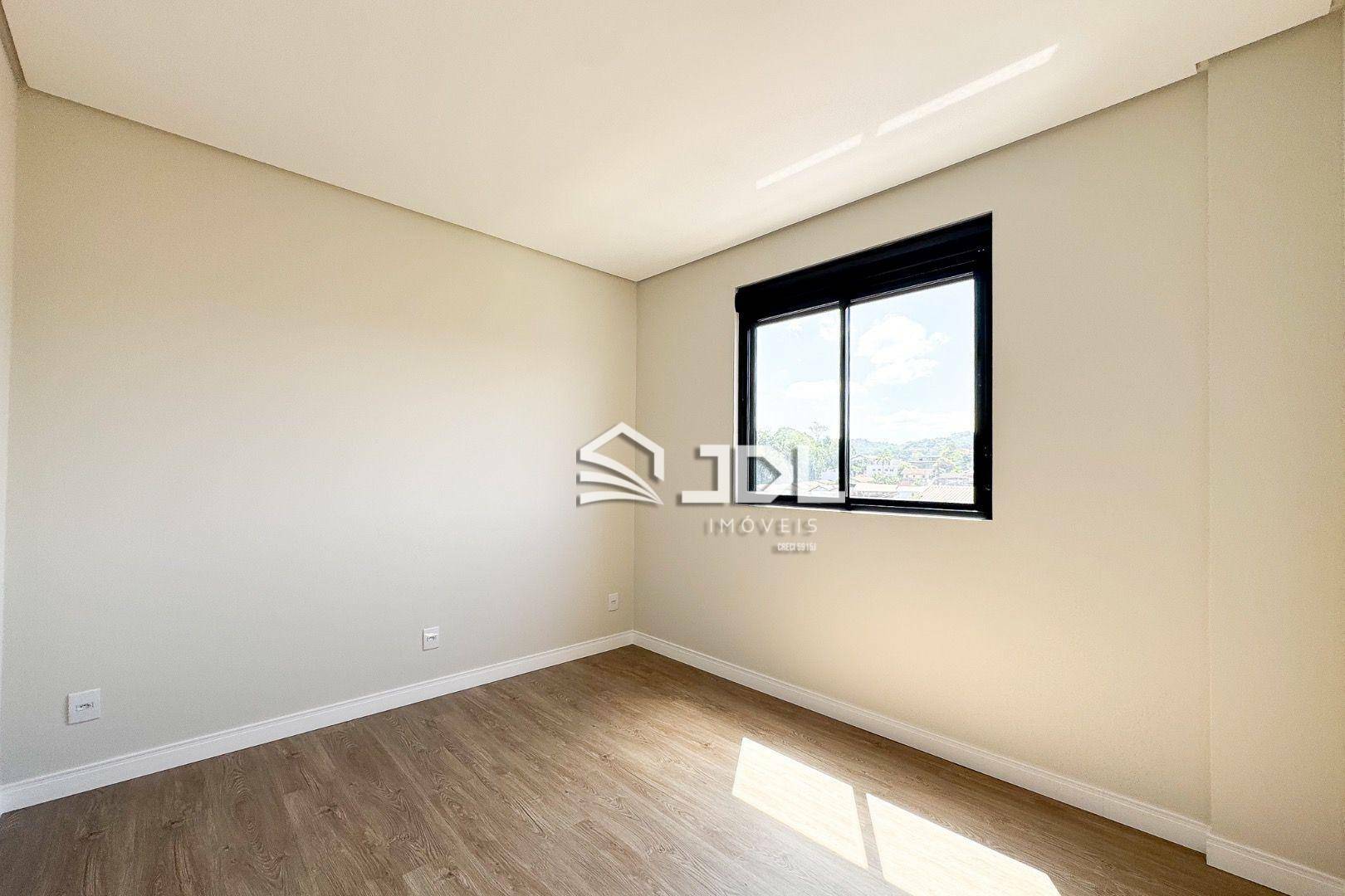 Apartamento à venda com 3 quartos, 110m² - Foto 19