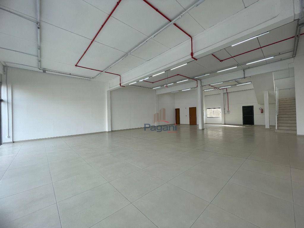 Depósito-Galpão-Armazém para alugar, 840m² - Foto 17