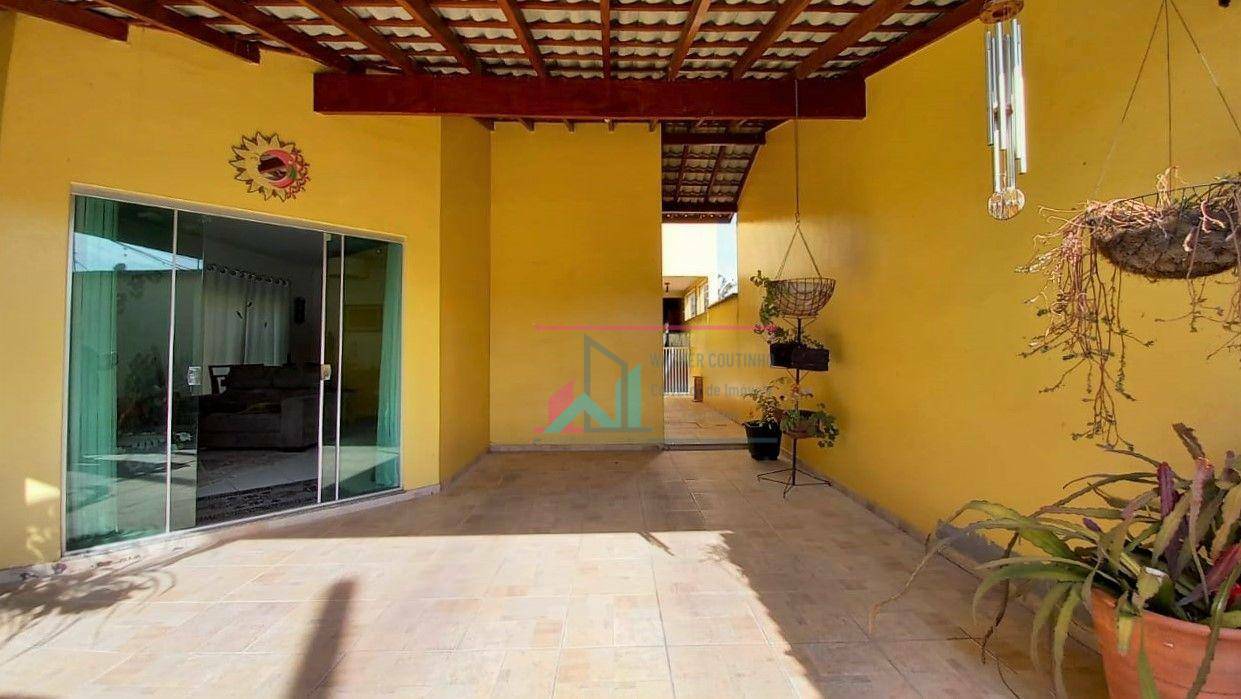 Casa à venda com 3 quartos, 186m² - Foto 3