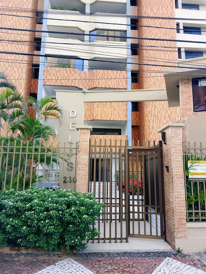 Apartamento à venda com 3 quartos, 146m² - Foto 1