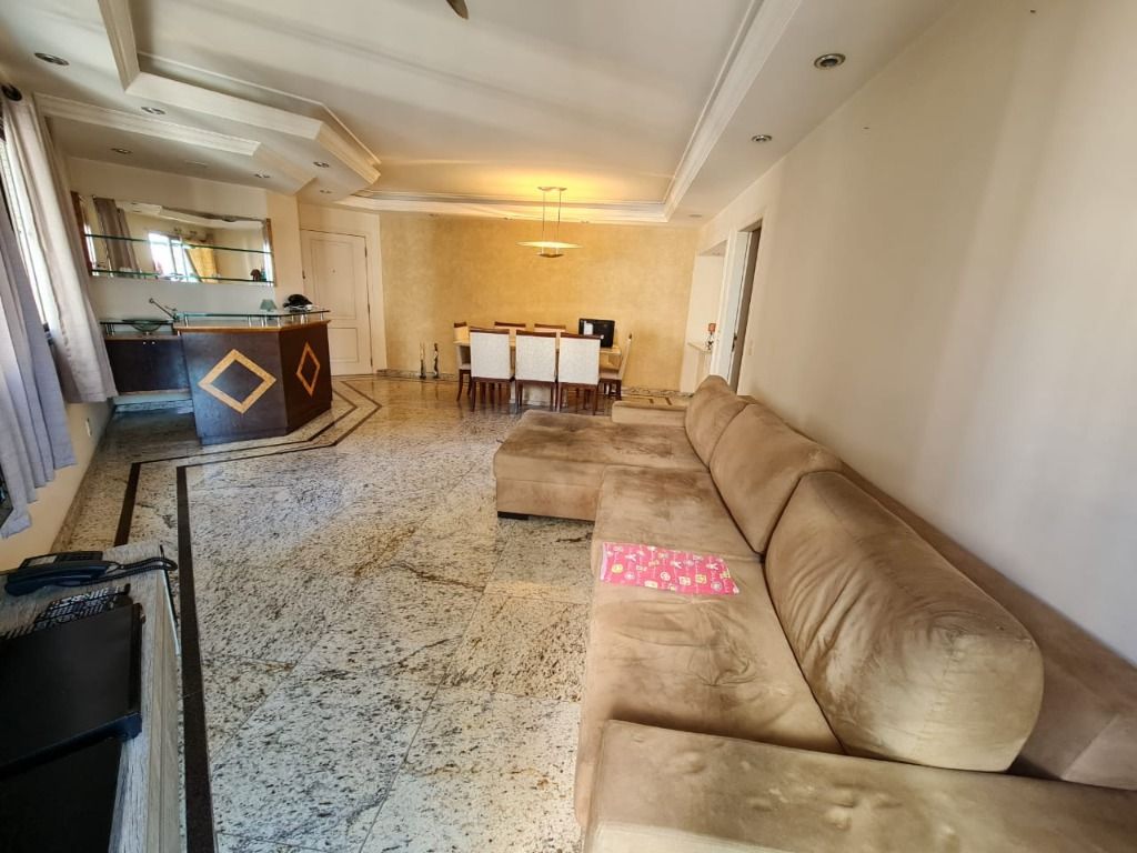 Apartamento à venda com 3 quartos, 153m² - Foto 3