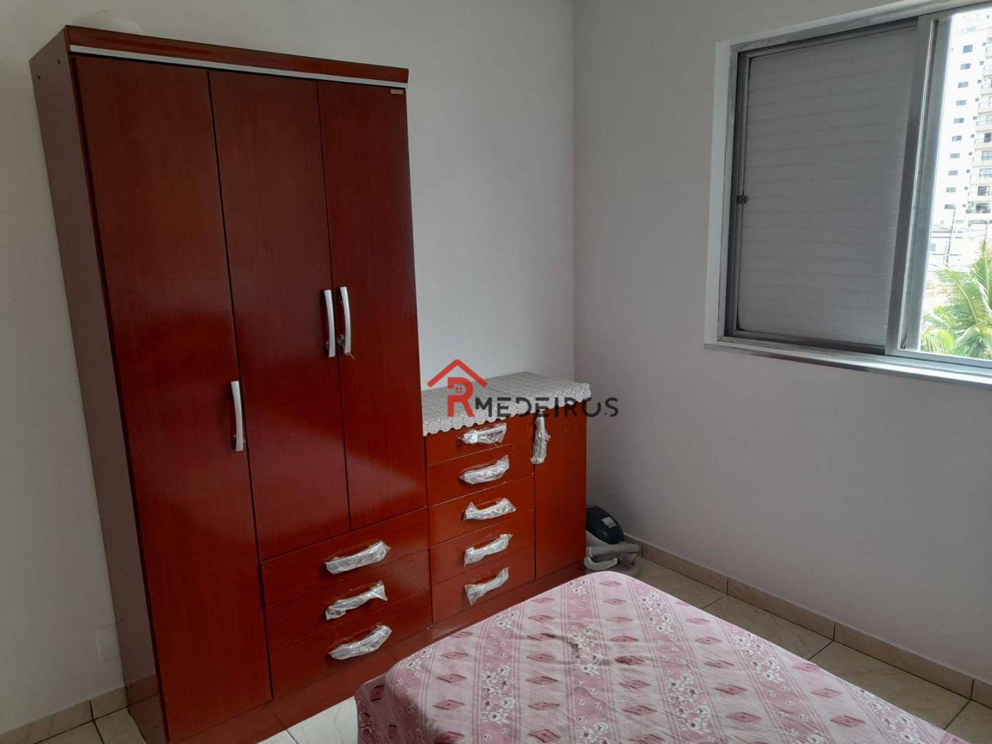 Apartamento à venda com 2 quartos, 70m² - Foto 23