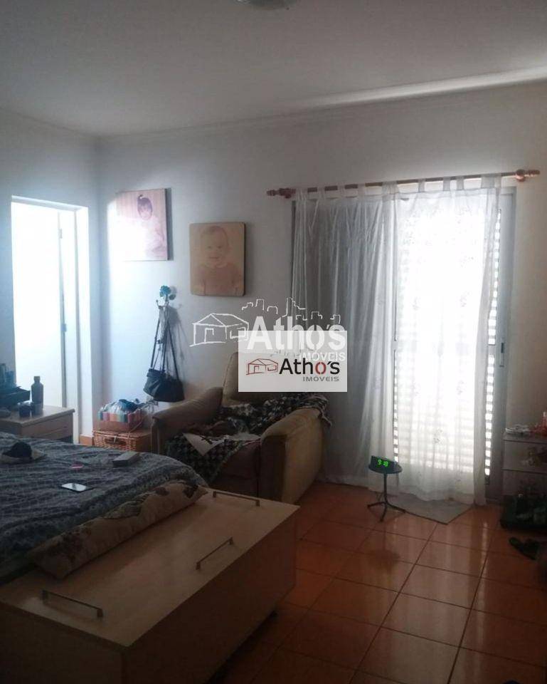 Sobrado à venda com 5 quartos, 189m² - Foto 4