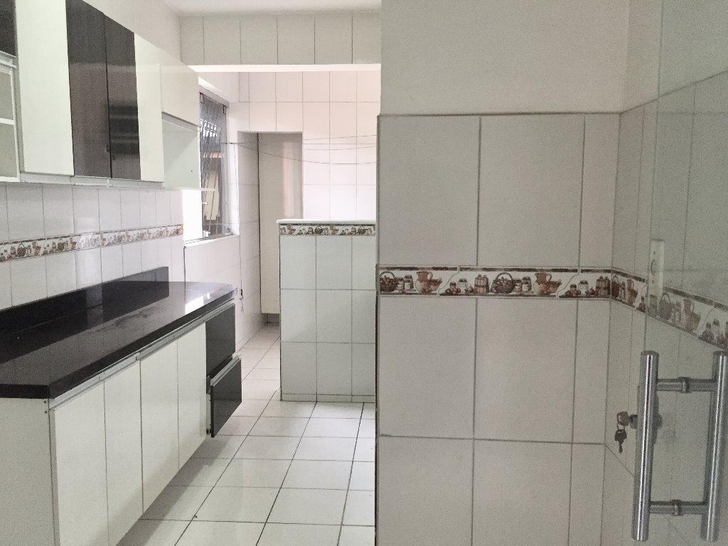 Apartamento à venda com 2 quartos, 60m² - Foto 21