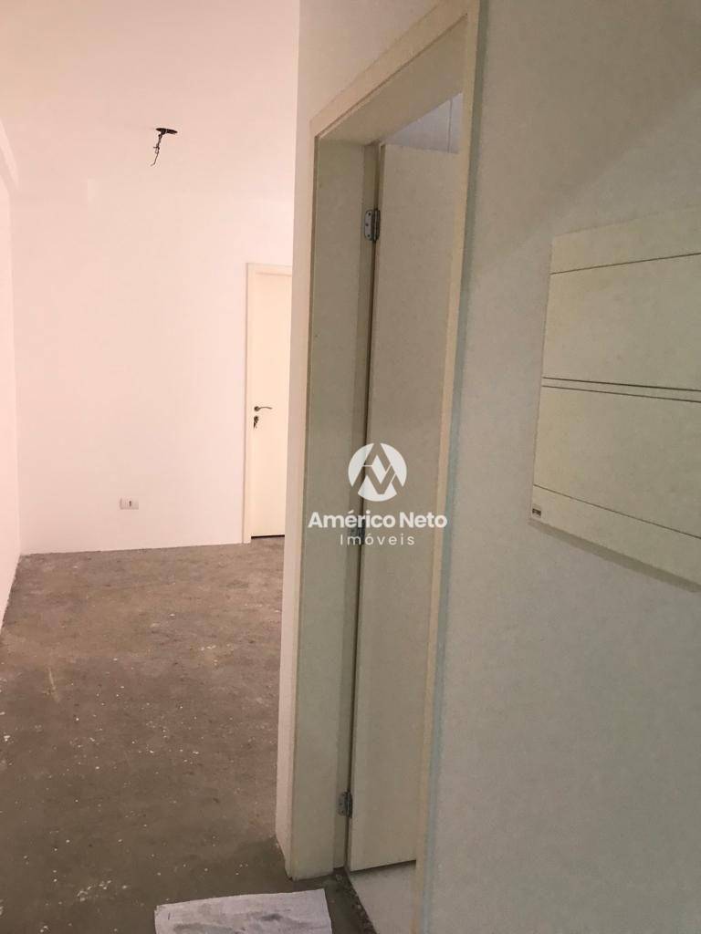 Apartamento à venda com 3 quartos, 90m² - Foto 12