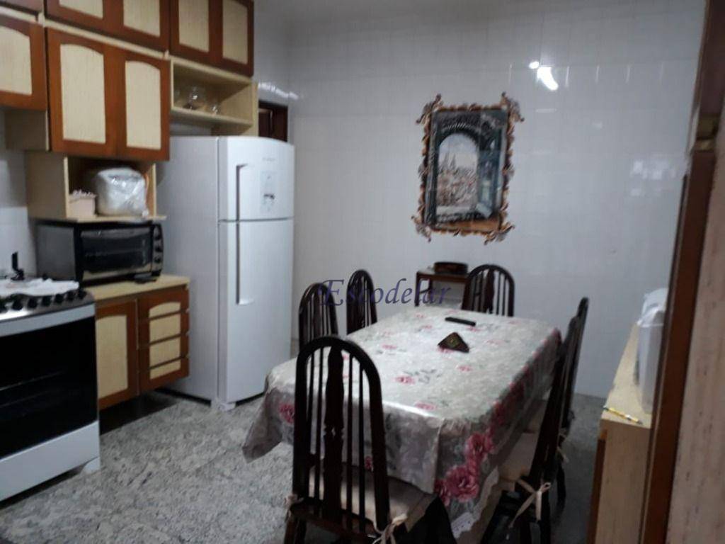 Sobrado à venda com 4 quartos, 380m² - Foto 18