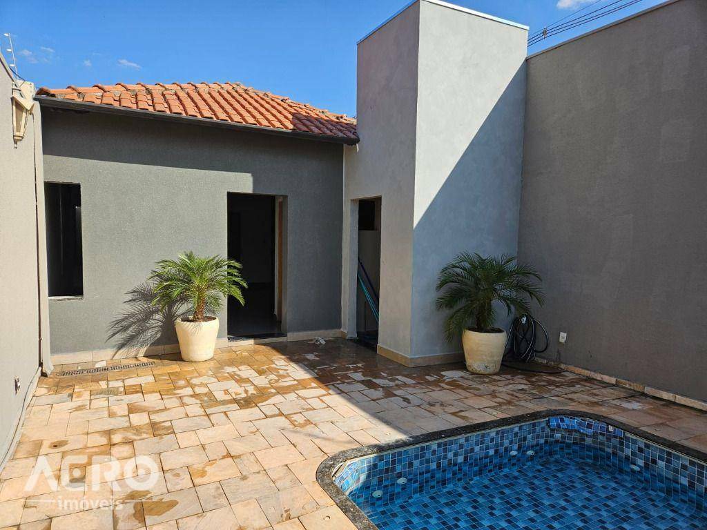 Casa à venda com 1 quarto, 70m² - Foto 5