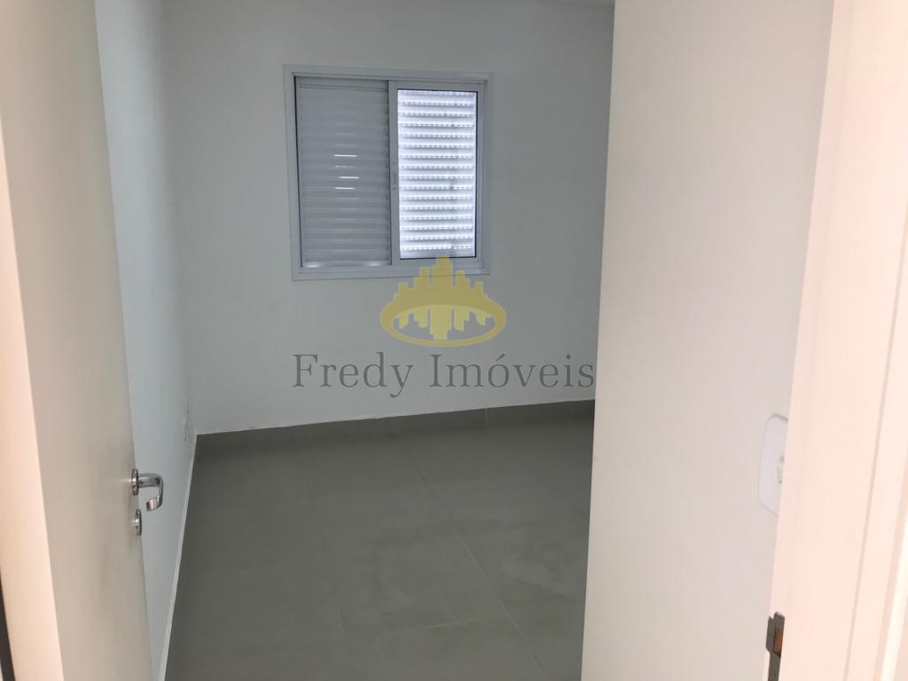 Apartamento à venda com 2 quartos, 62m² - Foto 12