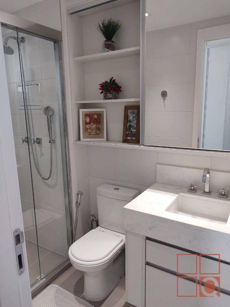 Apartamento à venda com 3 quartos, 127m² - Foto 17