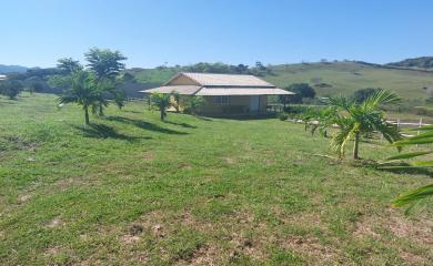 Fazenda à venda com 2 quartos, 4000m² - Foto 8