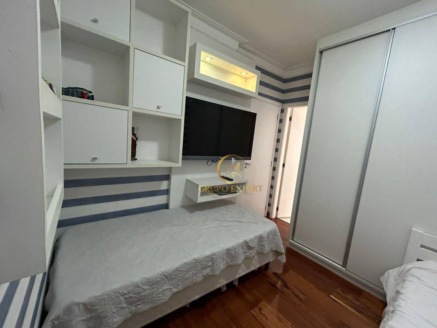 Apartamento à venda com 3 quartos, 156m² - Foto 14