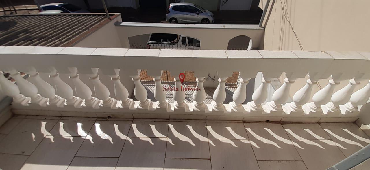 Casa para alugar com 2 quartos, 176m² - Foto 11