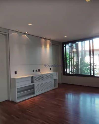 Sobrado à venda com 3 quartos, 564m² - Foto 21