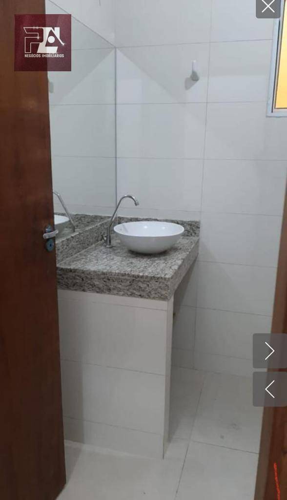 Casa à venda com 2 quartos, 80m² - Foto 7