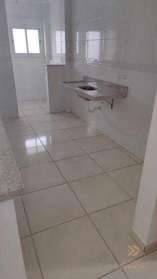 Apartamento à venda com 2 quartos, 87m² - Foto 5