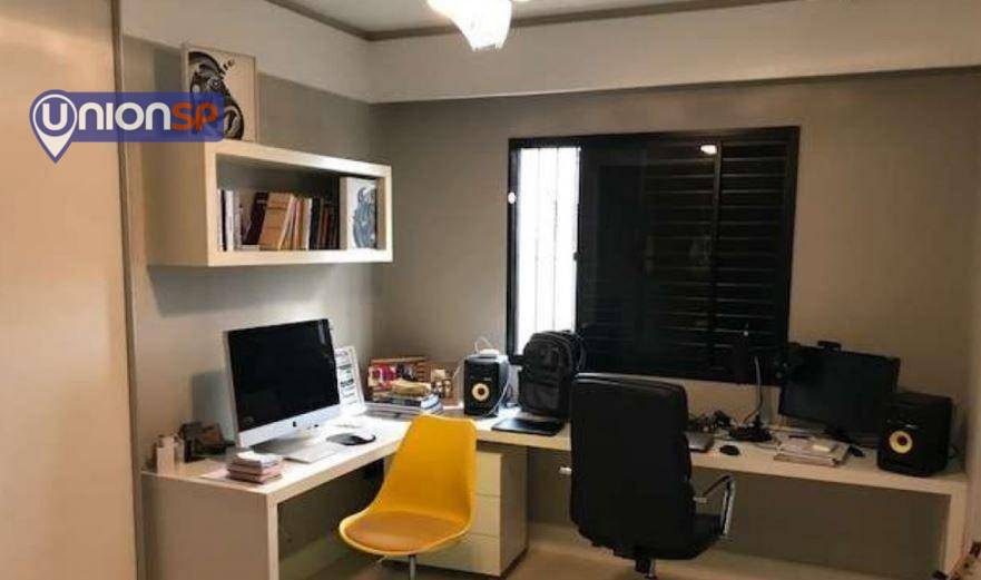 Apartamento à venda com 4 quartos, 220m² - Foto 9