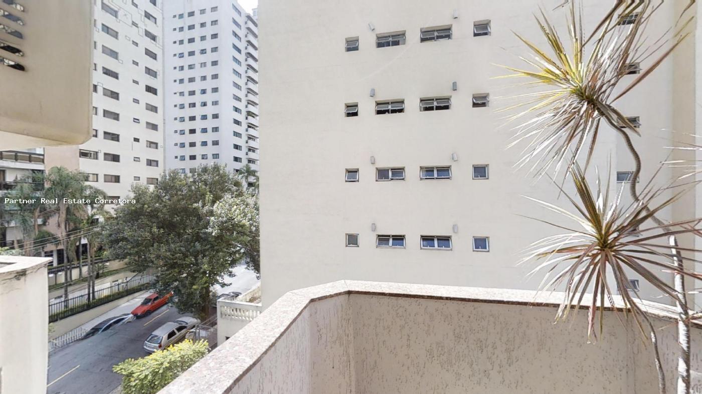 Apartamento à venda com 3 quartos, 196m² - Foto 5