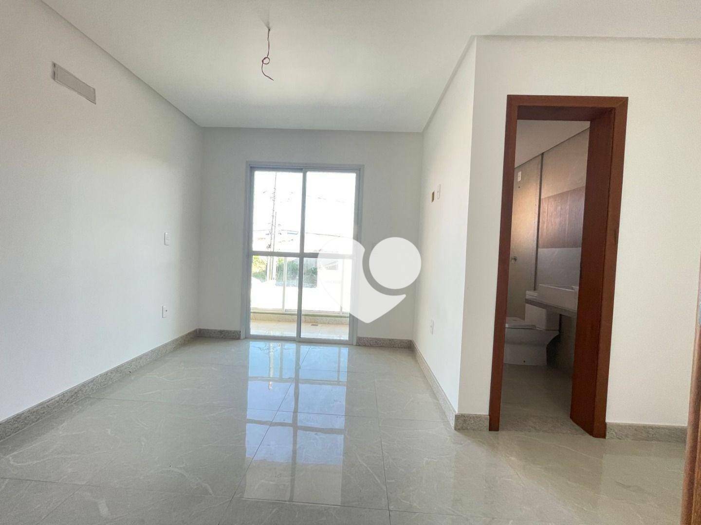 Casa à venda com 3 quartos, 108m² - Foto 14